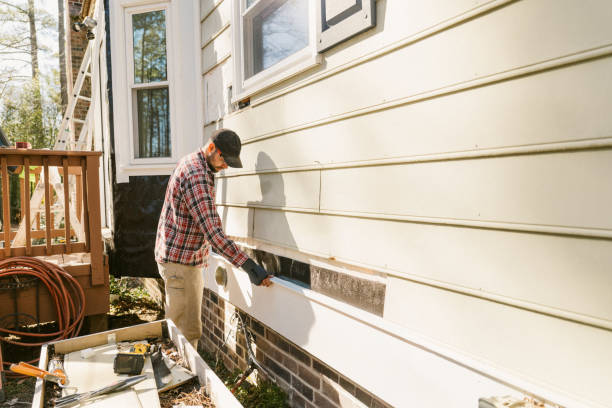 Trusted Storm Damage Siding Repair service in Spring Grove, IL - Creative Siding